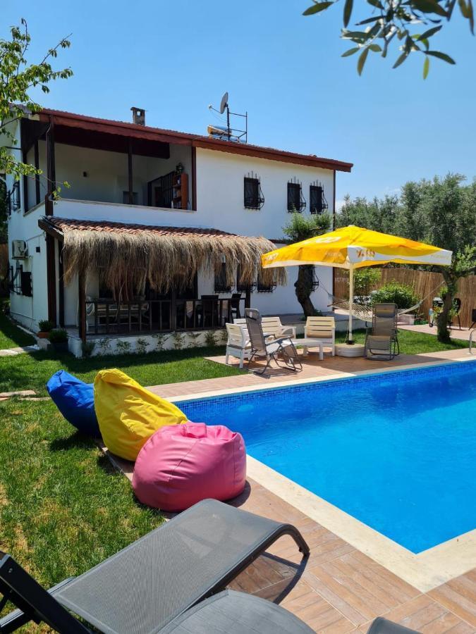 Antik House *