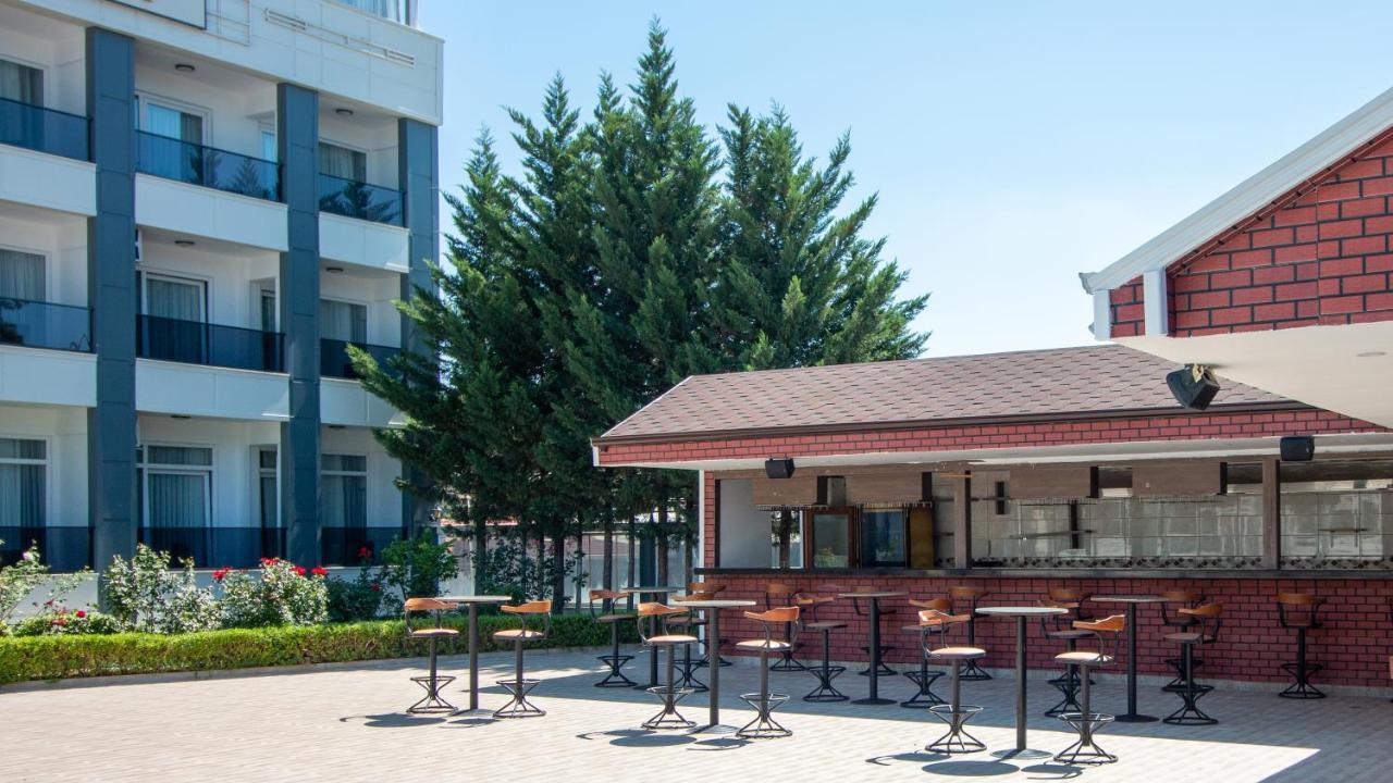 Life Hotel