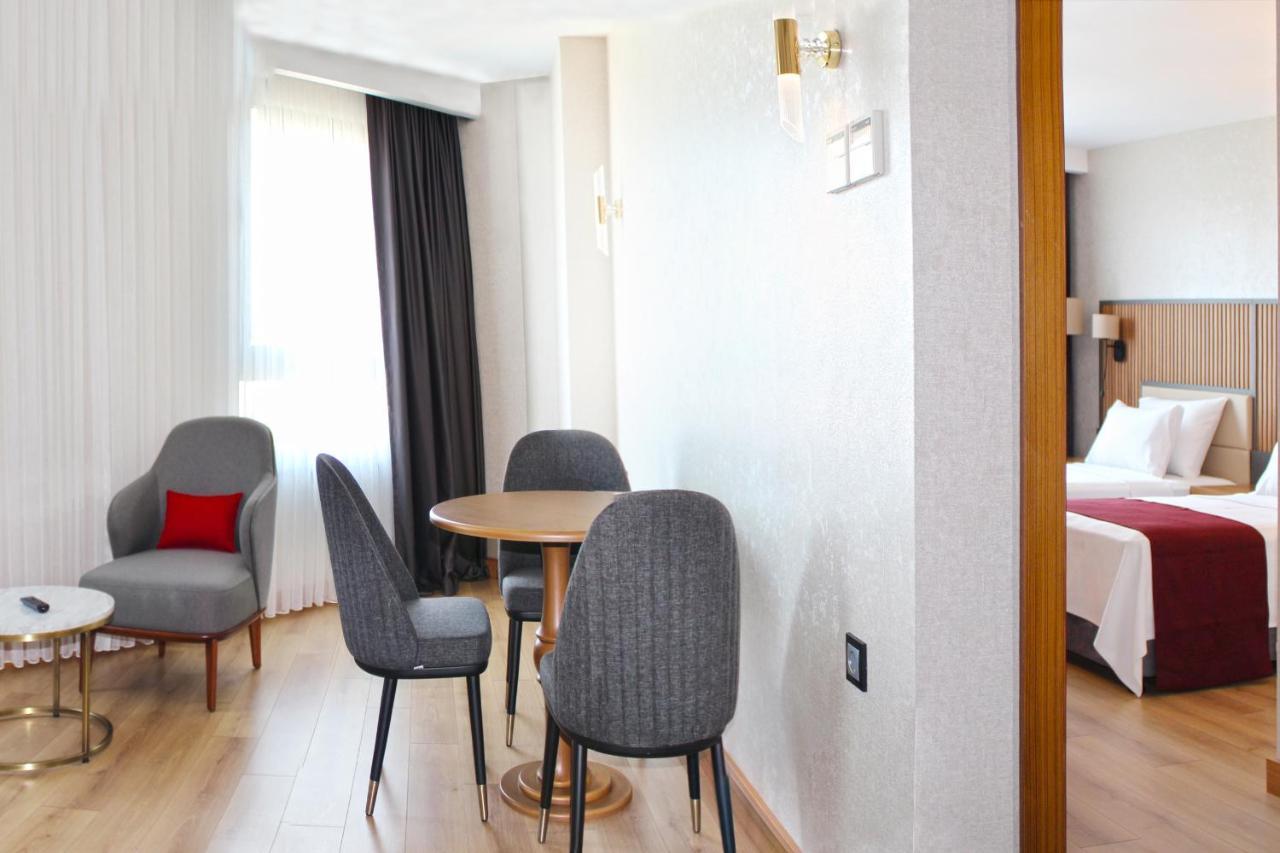 Ramada Plaza By Wyndham Hotel