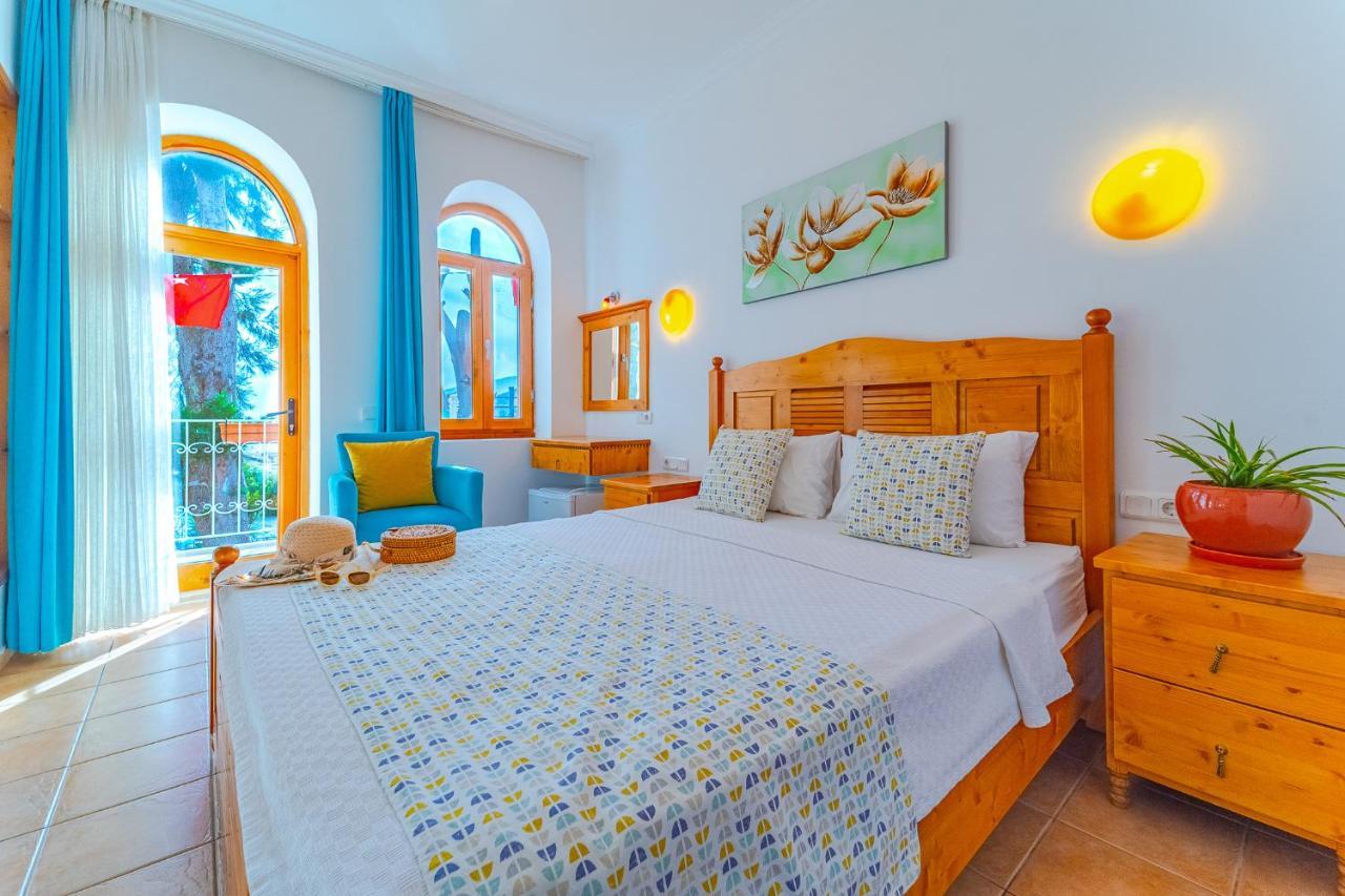 Turkuaz * Kalkan