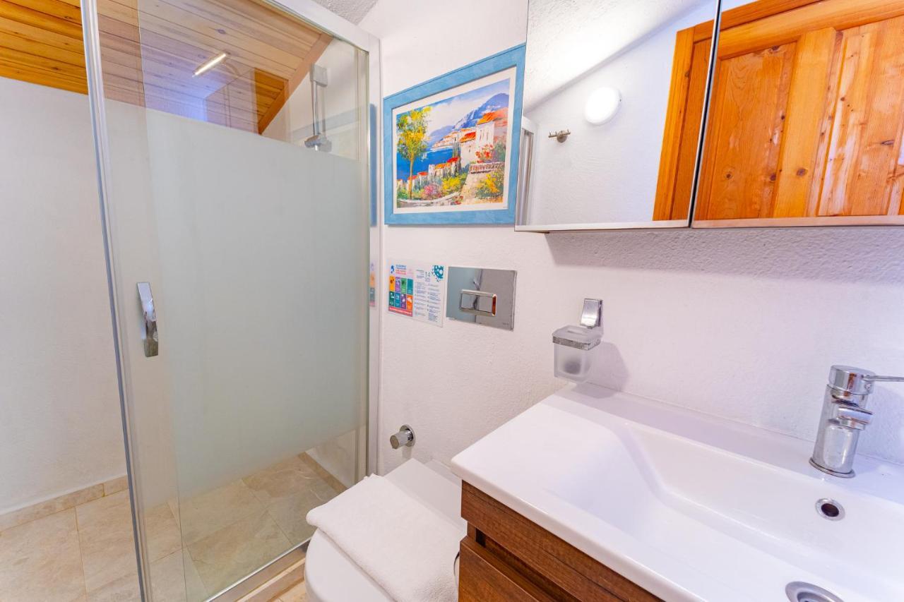 Homestay Turkuaz *