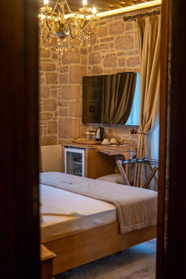 Hotel Cunda Baradiel *