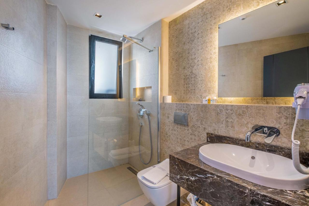 Seatown Hotel 3*