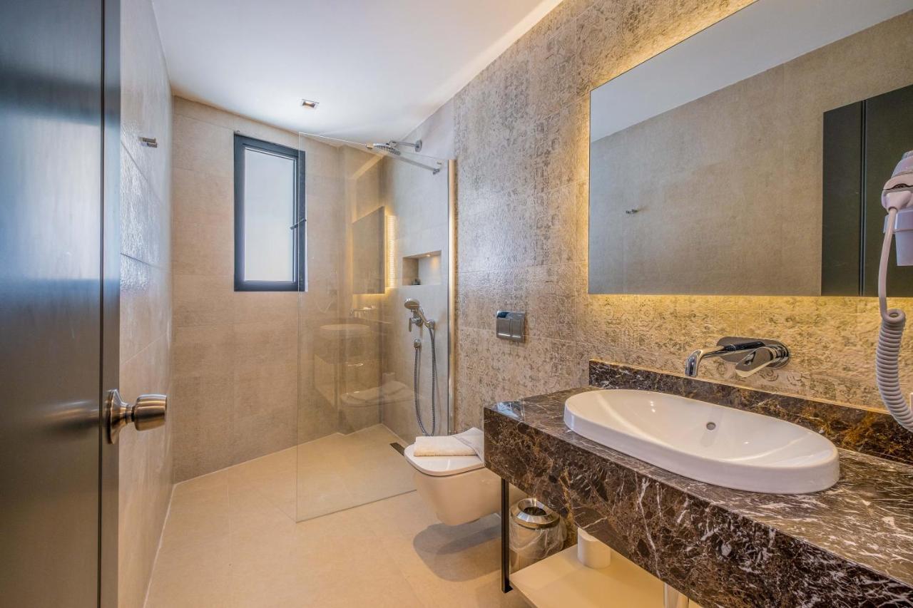 Seatown Hotel 3*