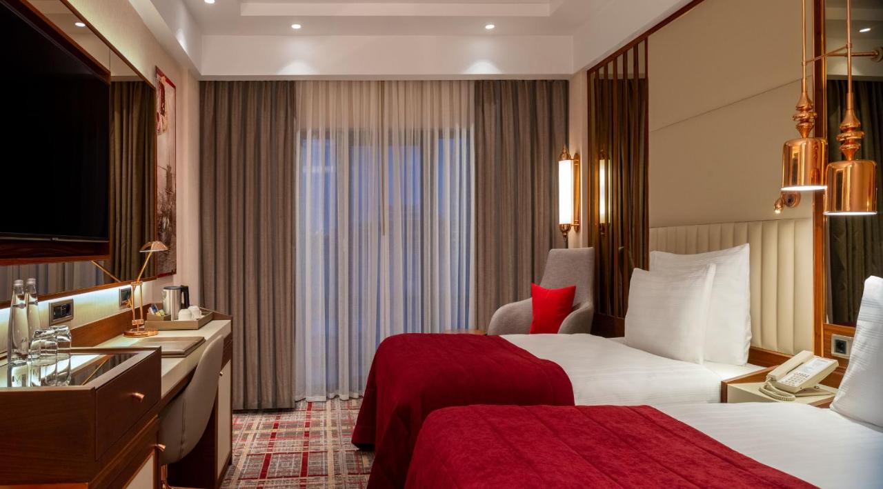 Moevenpick Airport Hotel 5*