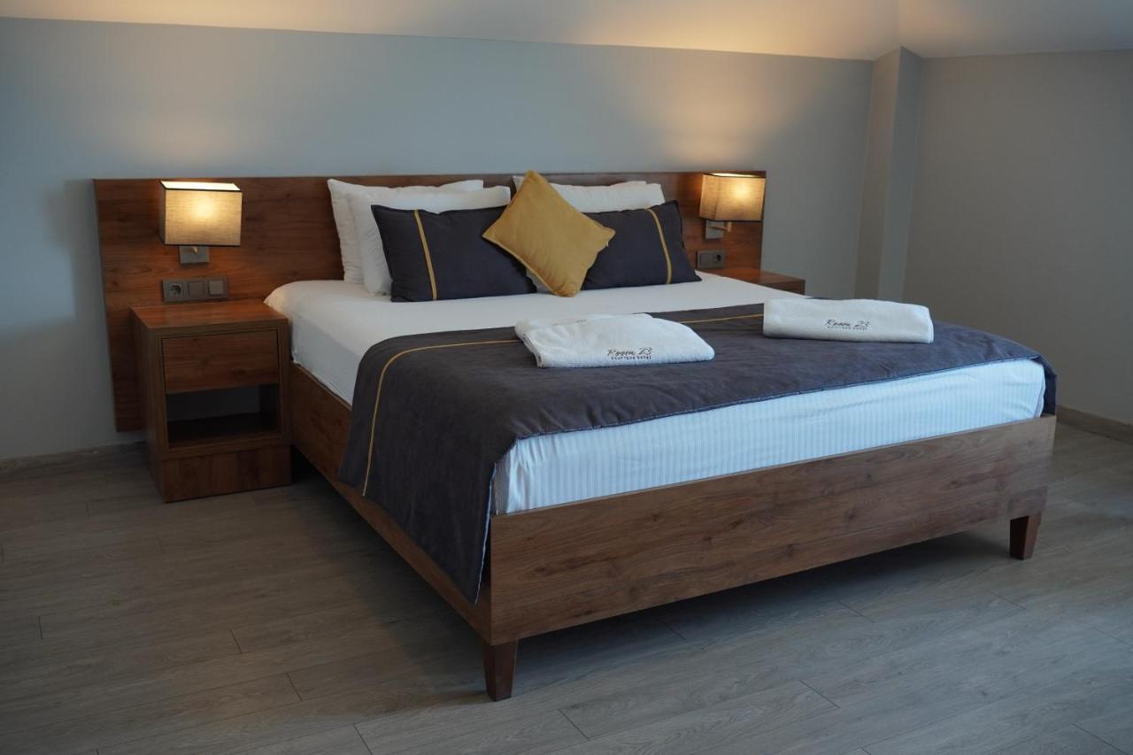 23 Hotel 3*