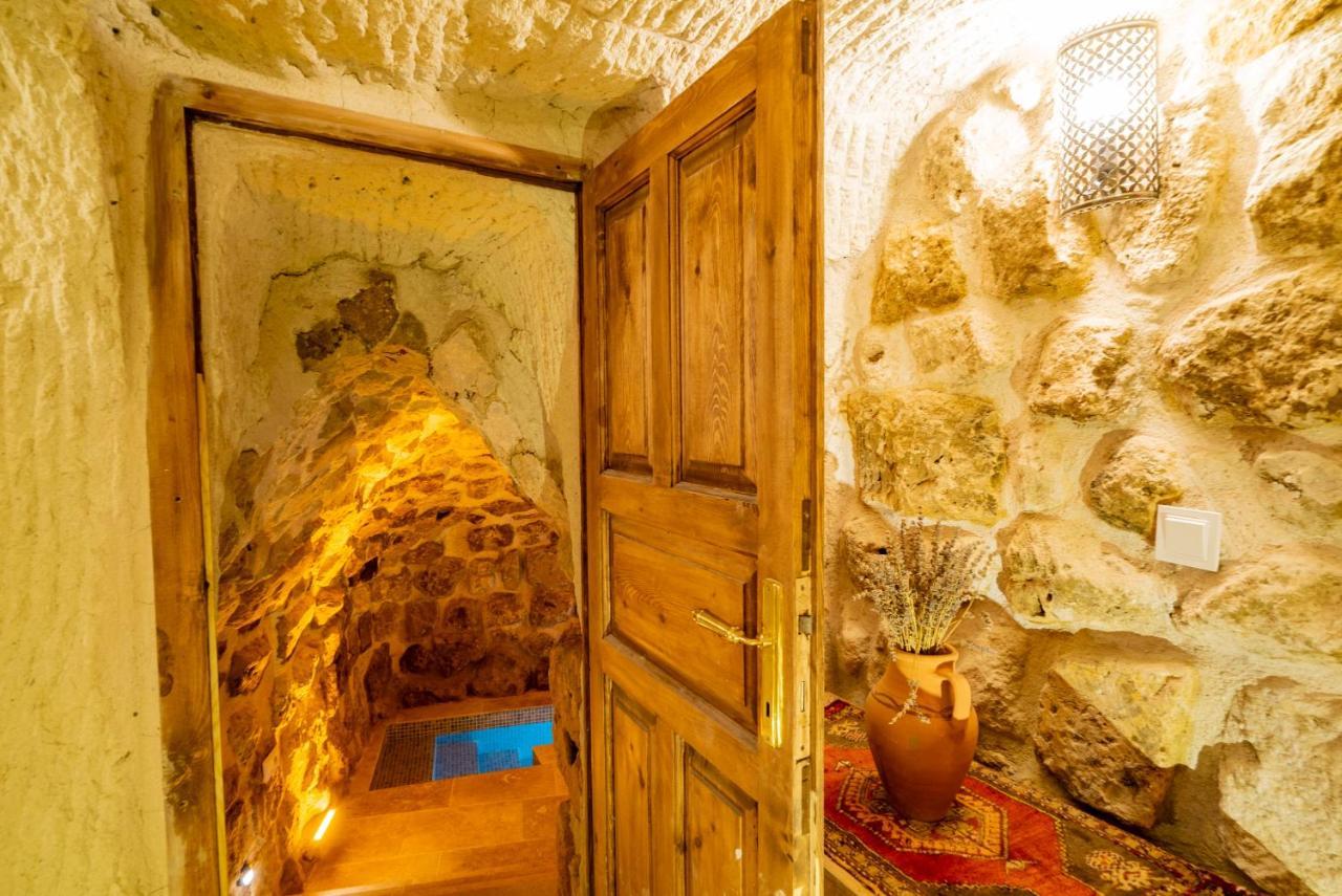 Hotel Atilla's Cave 4*