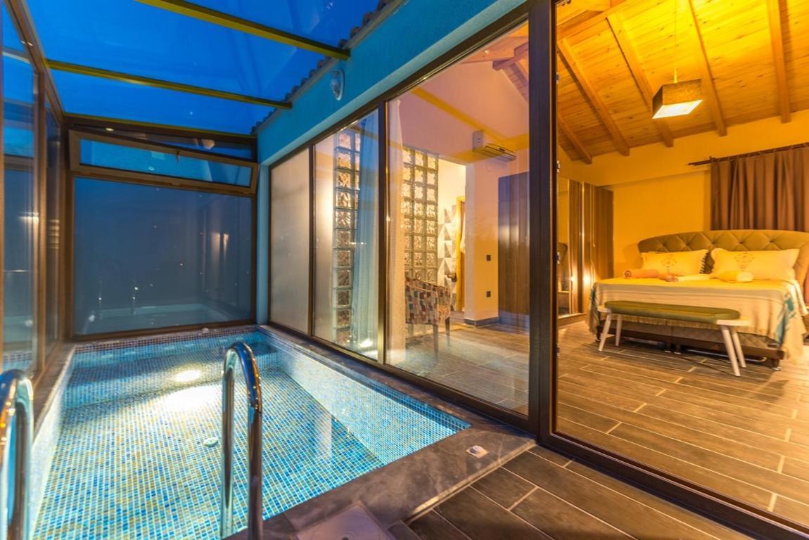 My Heart Sauna And Indoor Heated Pool Villa Islamlar (Mediterranean)