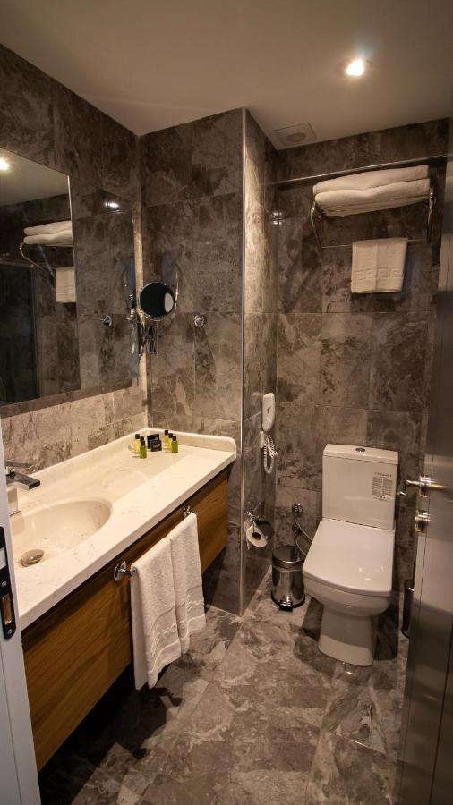 Life Hotel