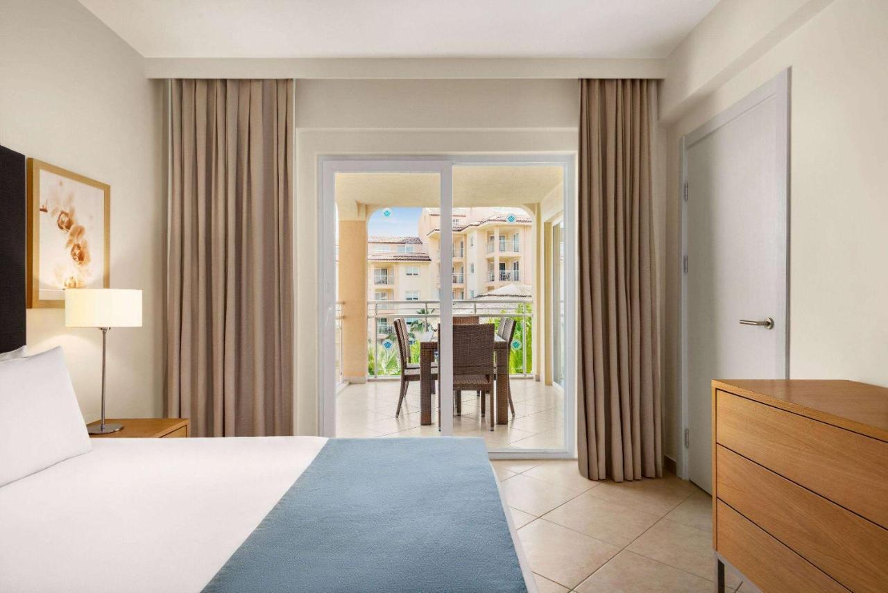 Wyndham Residences, Golf & Apartment *