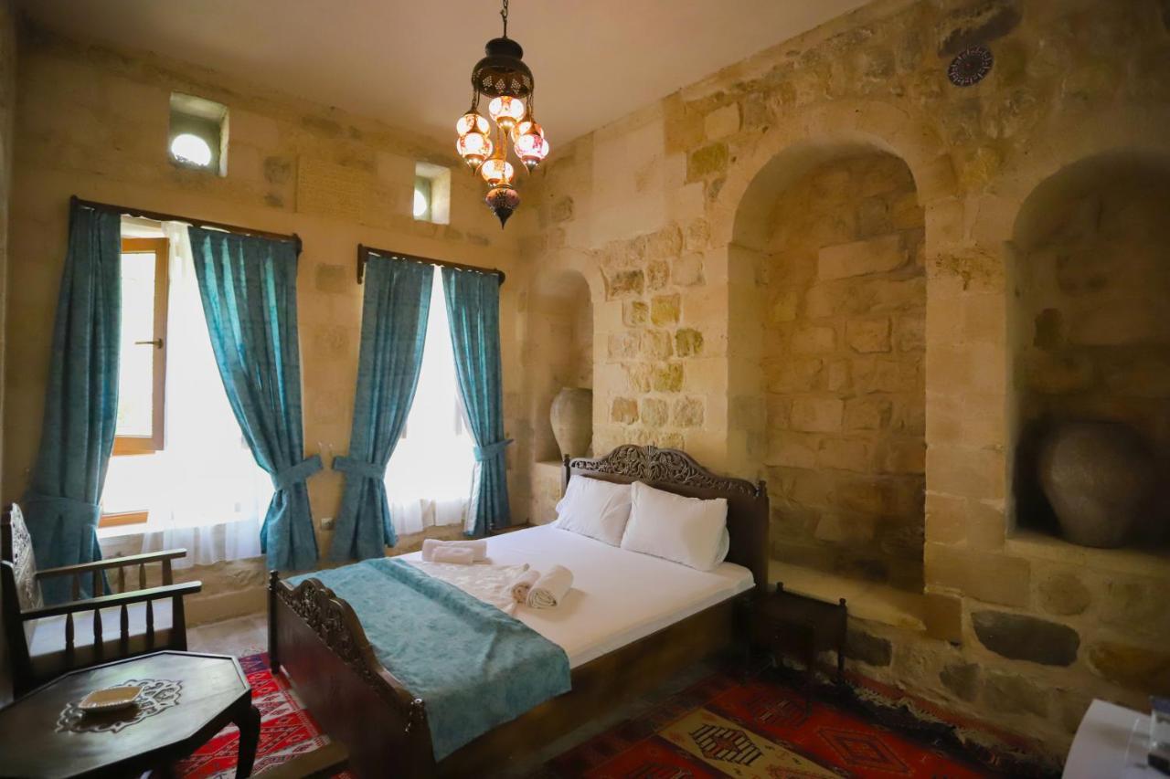 Kasr-i Reyyan Hotel *