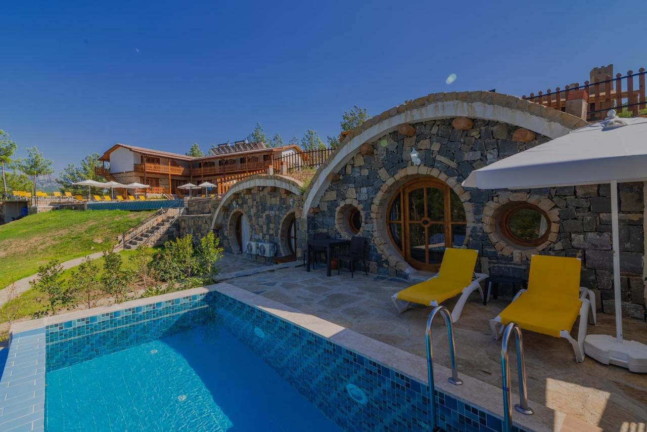 Maison Hill Hobbit & Boutique Antalya