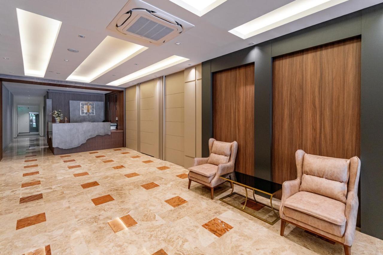 New Safir Aparthotel *