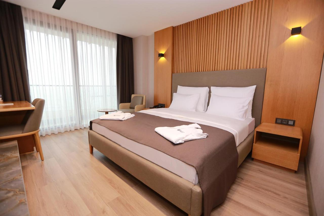 Hotel Pikola *