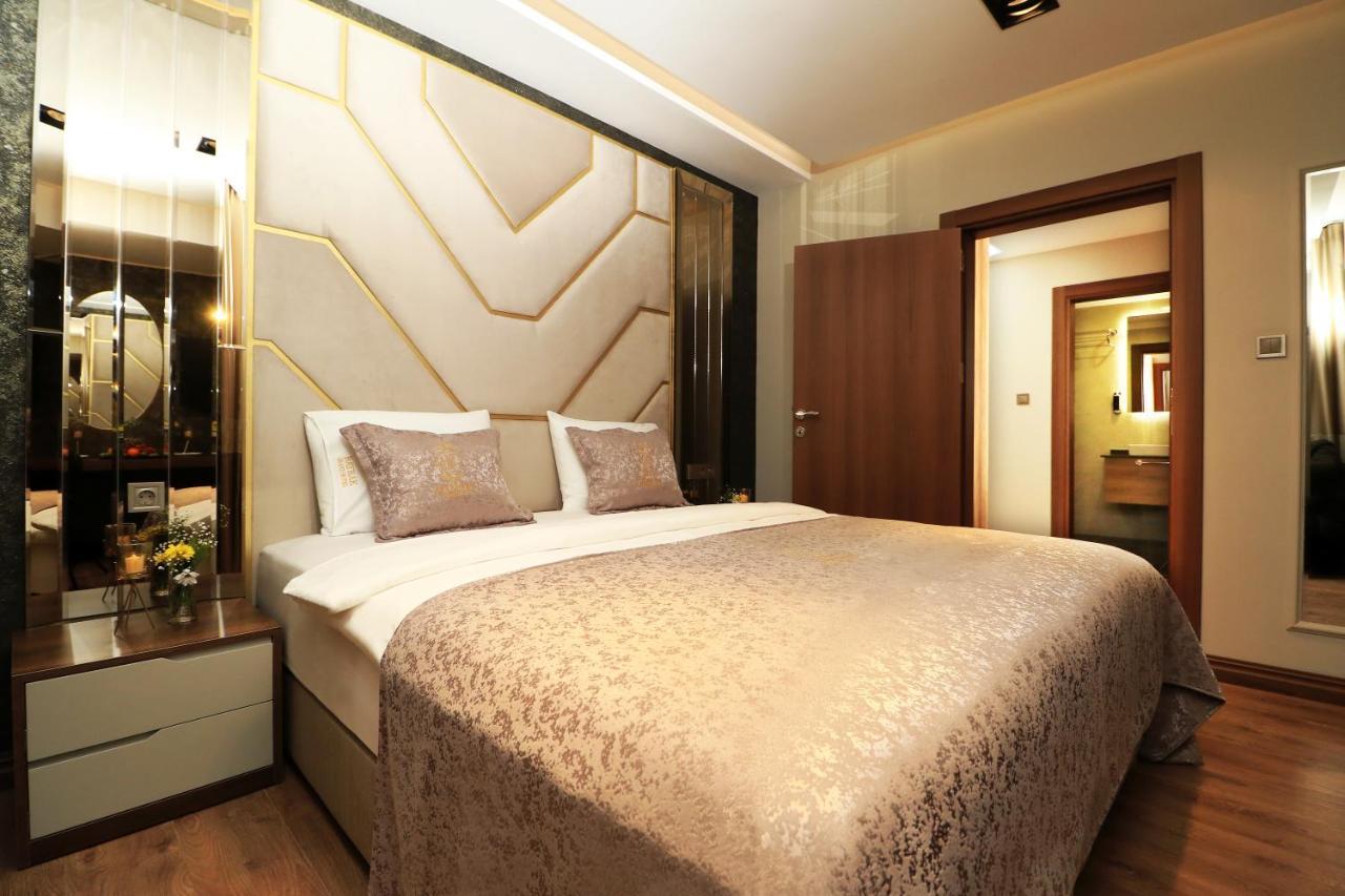 Bayrak Grand Hotel 4*