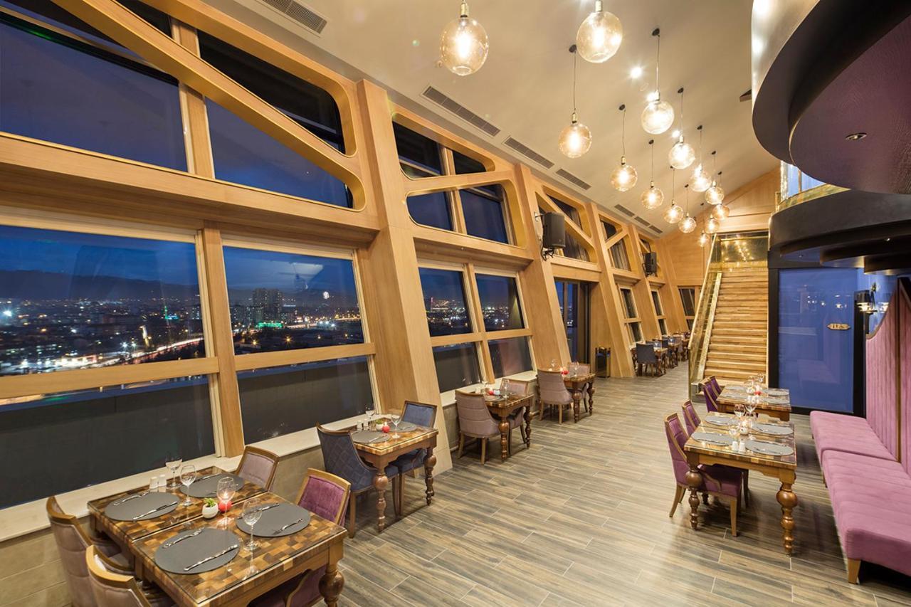 Hotel Grand Millennium