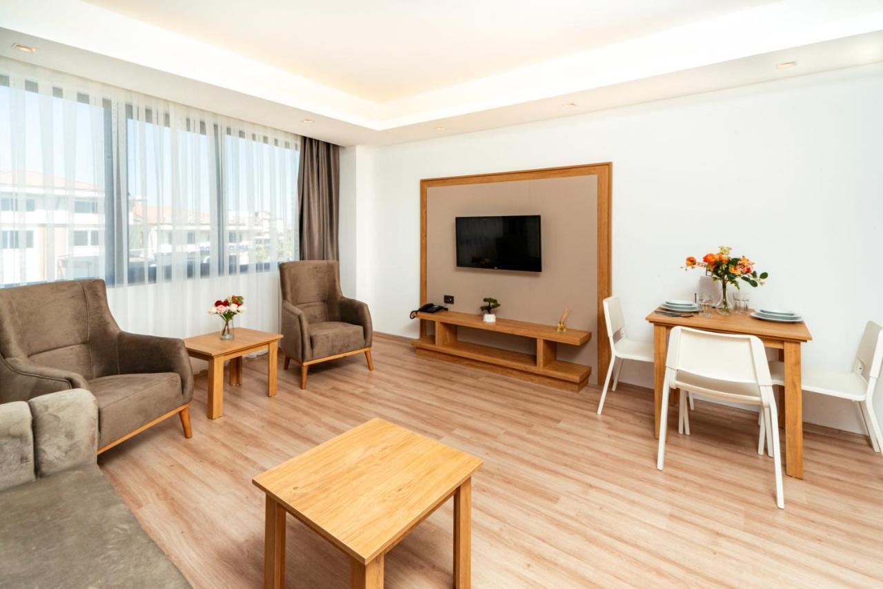 New Safir Aparthotel *