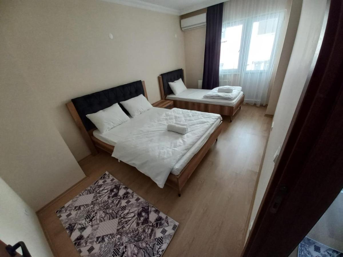 Kivanc Aparthotel