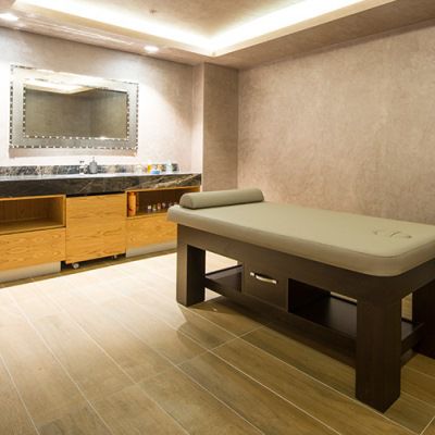 Ramada By Wyndham Gemli̇k Hotel
