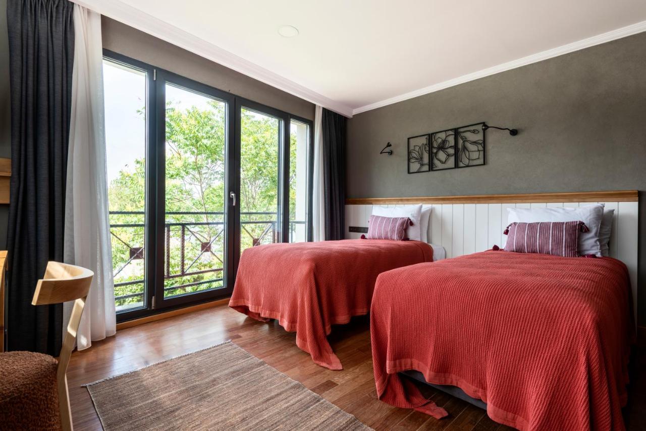 Hotel Old Colorful Balat Petrion Istanbul