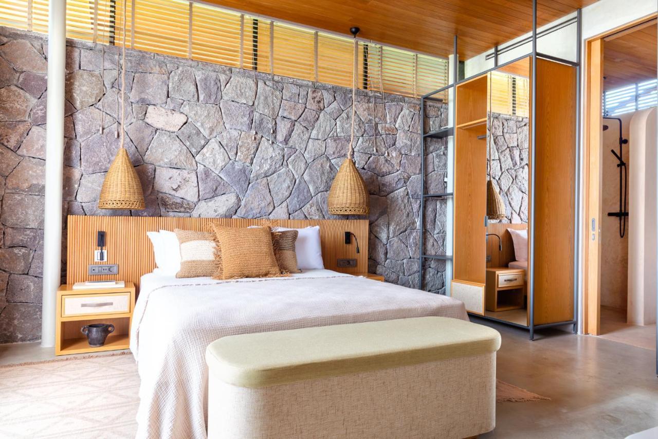 Hotel Birdcage 33 - Adult Only *