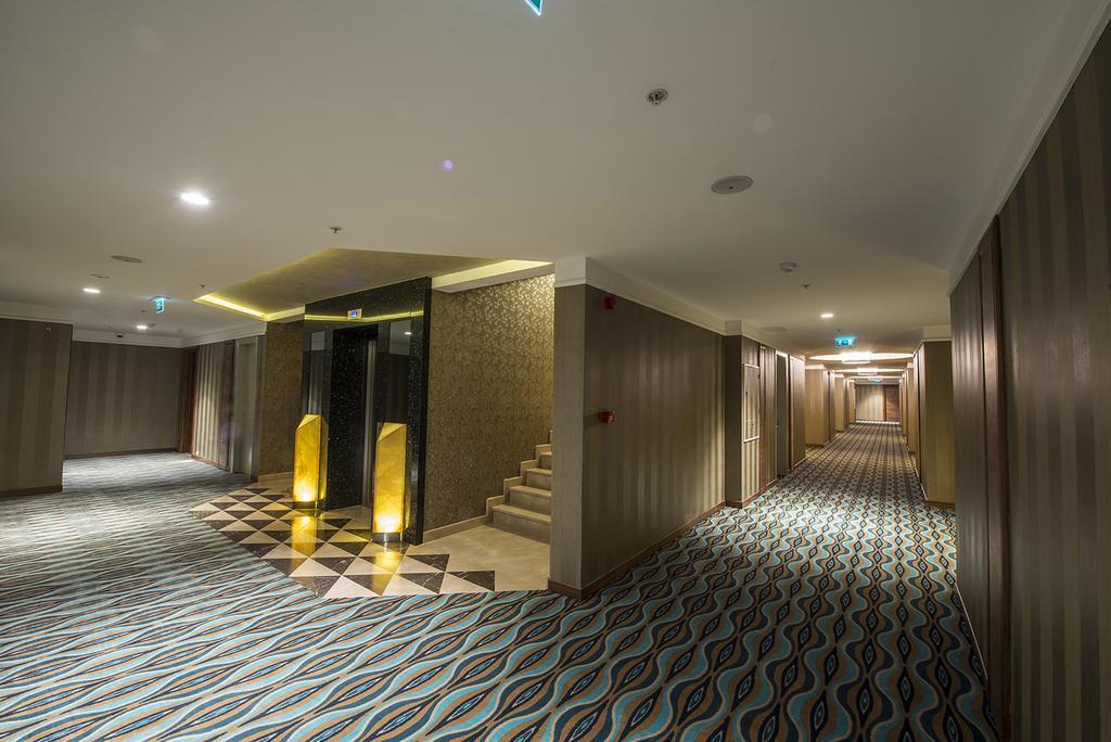 Hotel Ramada By Wyndham Gemli̇k Gemlik