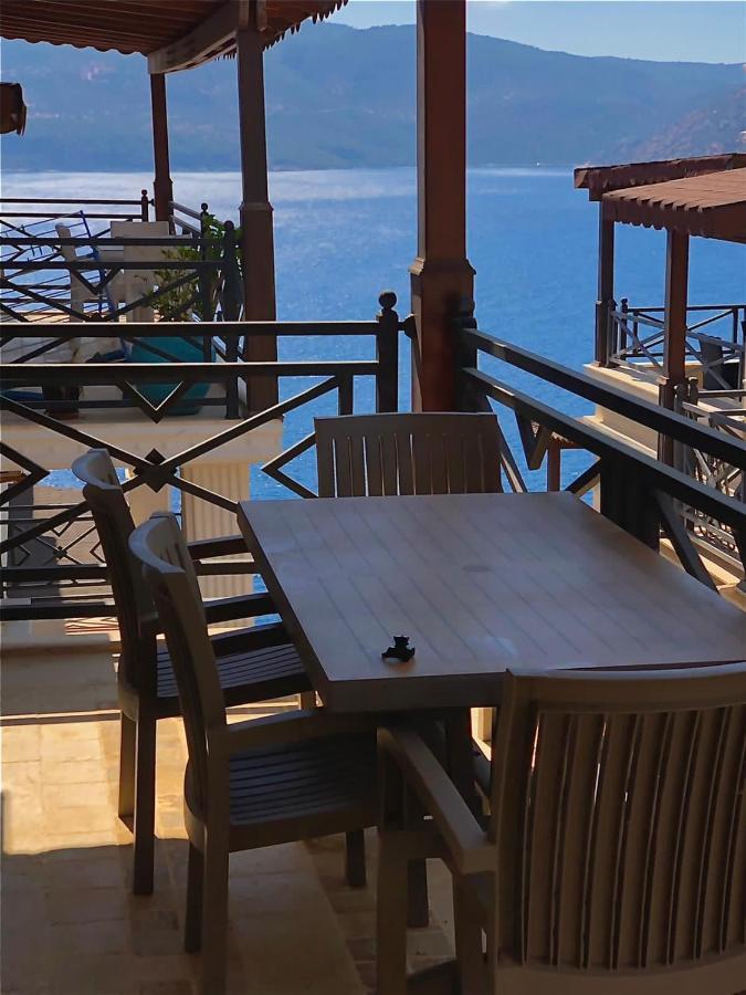 Apartment Amazing 2 Bedroom Penthouse! *