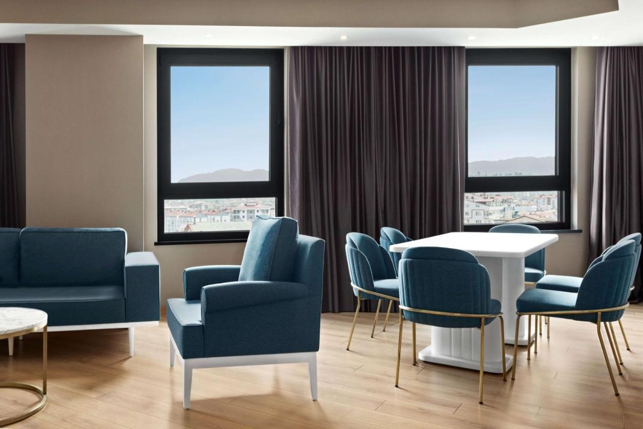 Hotel Ramada Plaza By Wyndham 5*