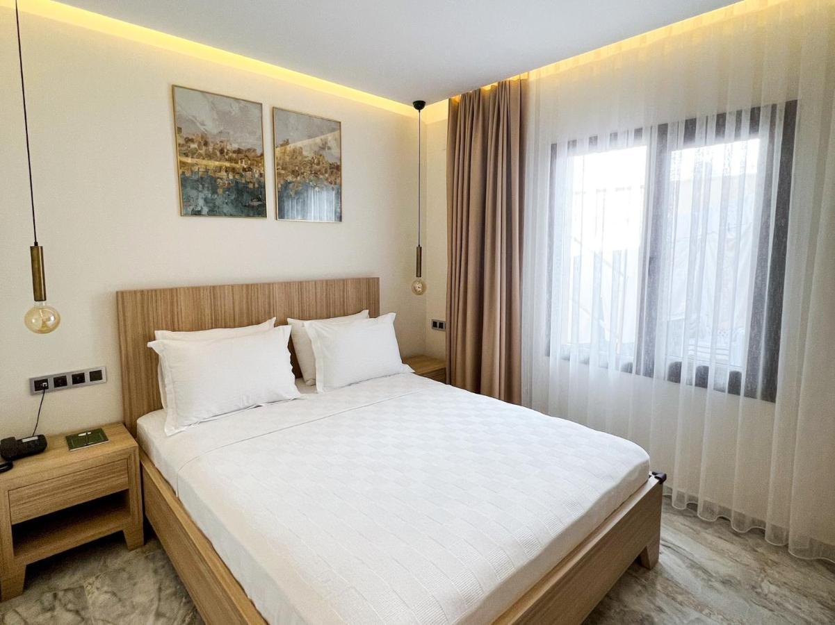 Hotel Dna (adults Only)