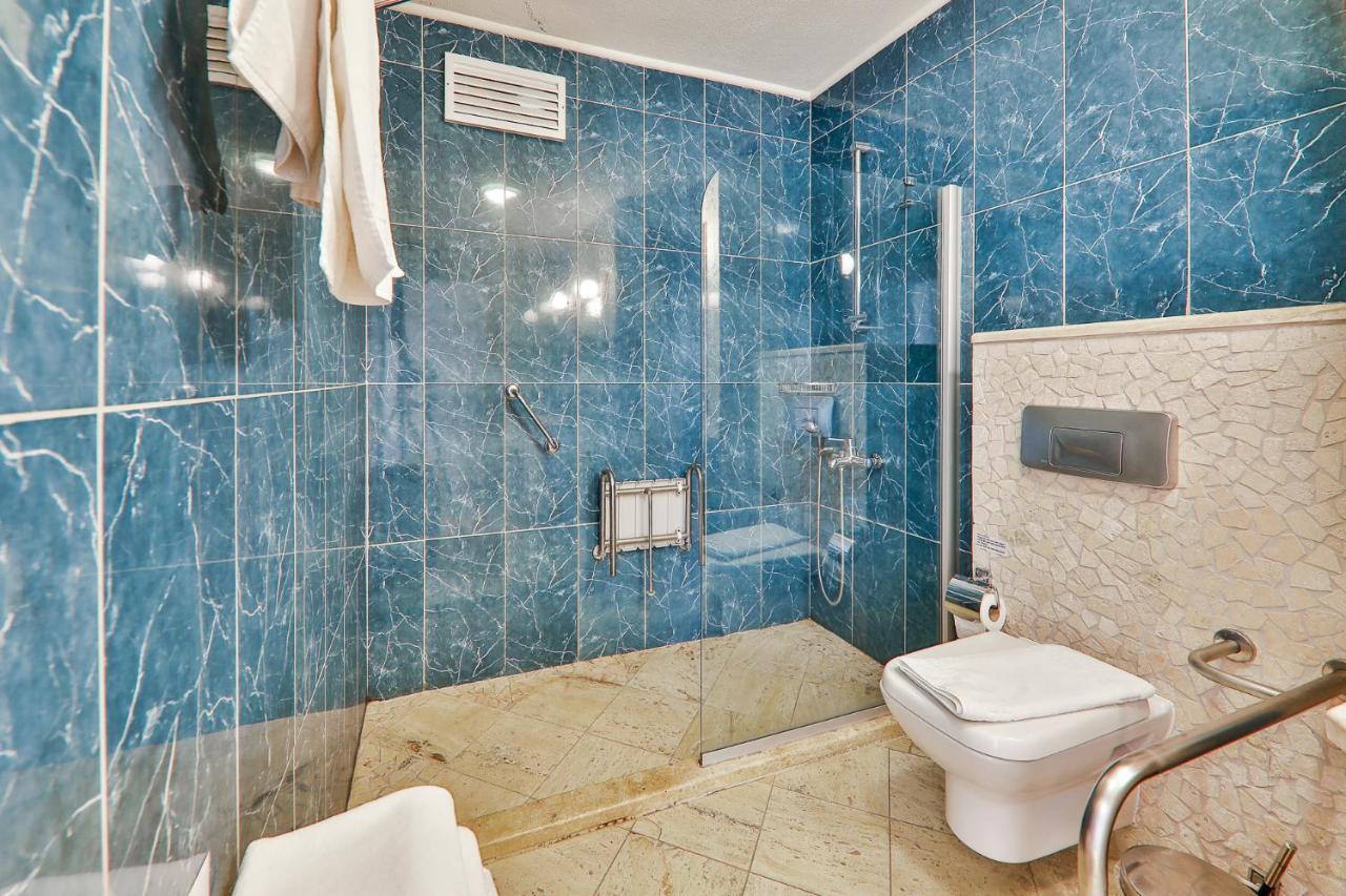 Hotel Kalkan Likya & *