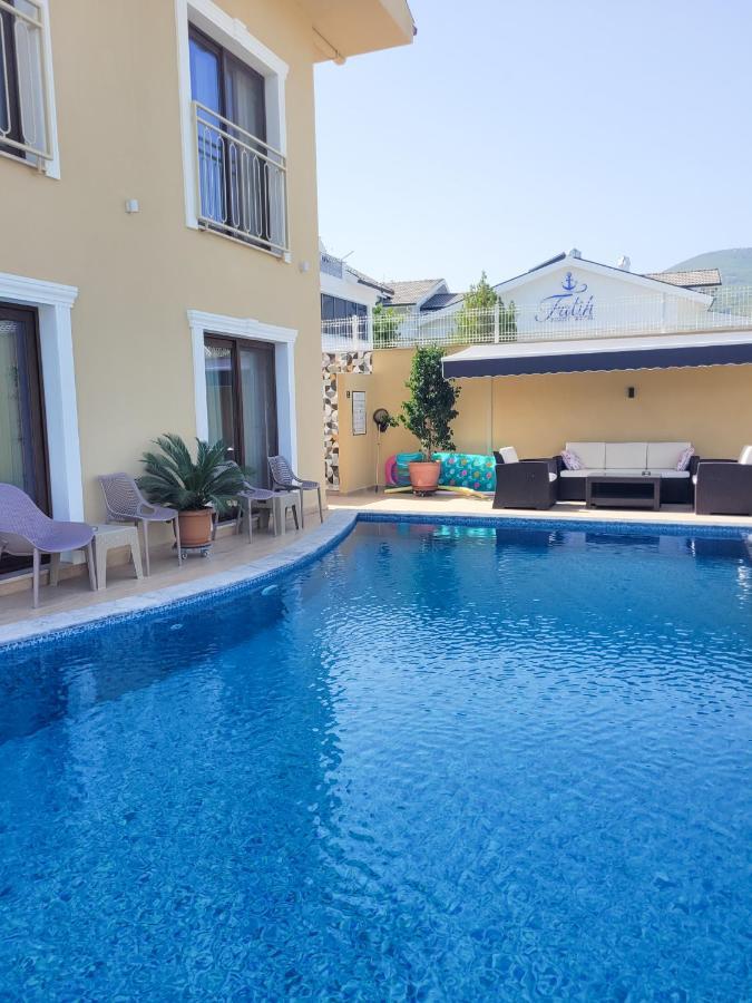 Dna (adults Only) Dalyan