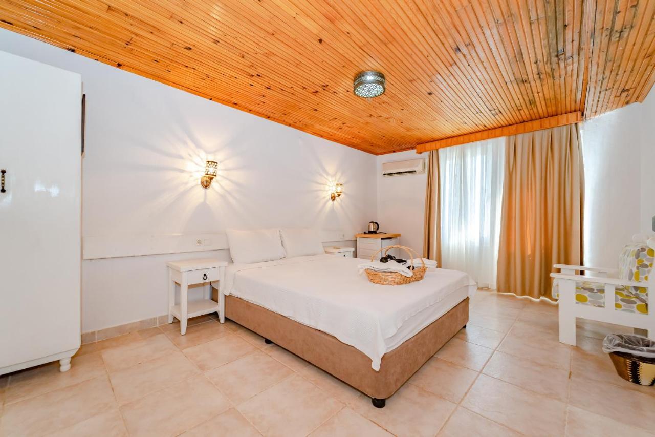 Hotel Golden Lighthouse 2*