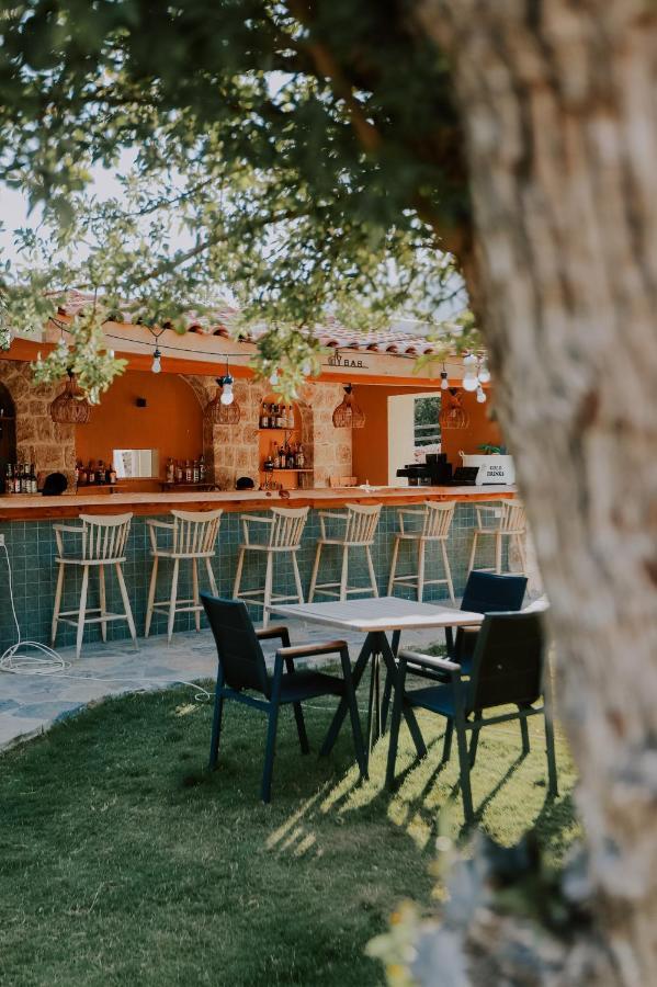 Kairos Hotel