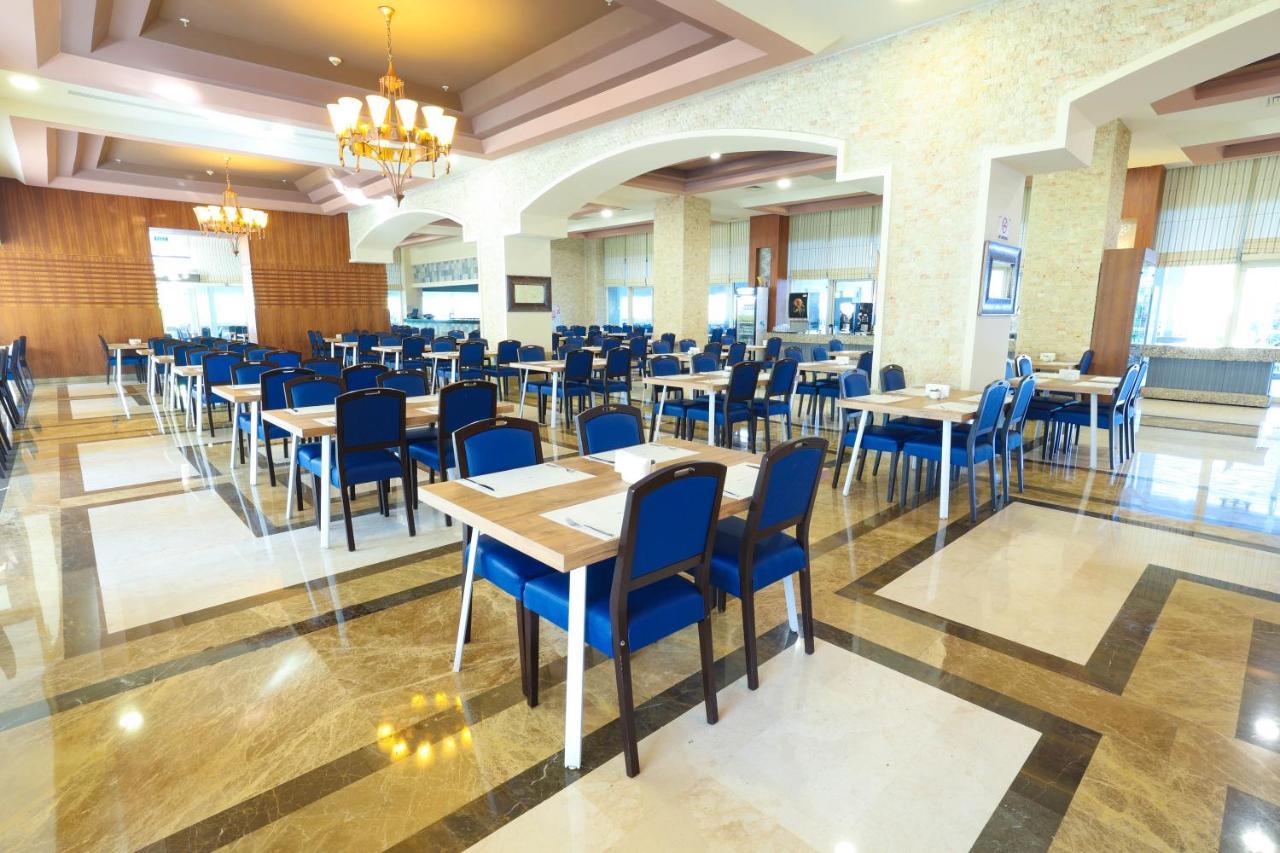 Crystal De Luxe & 5* Kemer