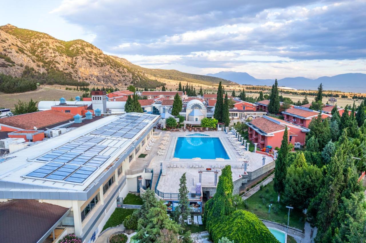 Colossae Thermal Resort 5*