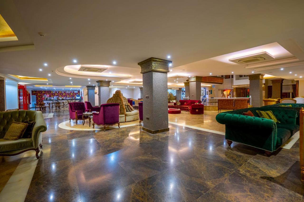Azka Resort