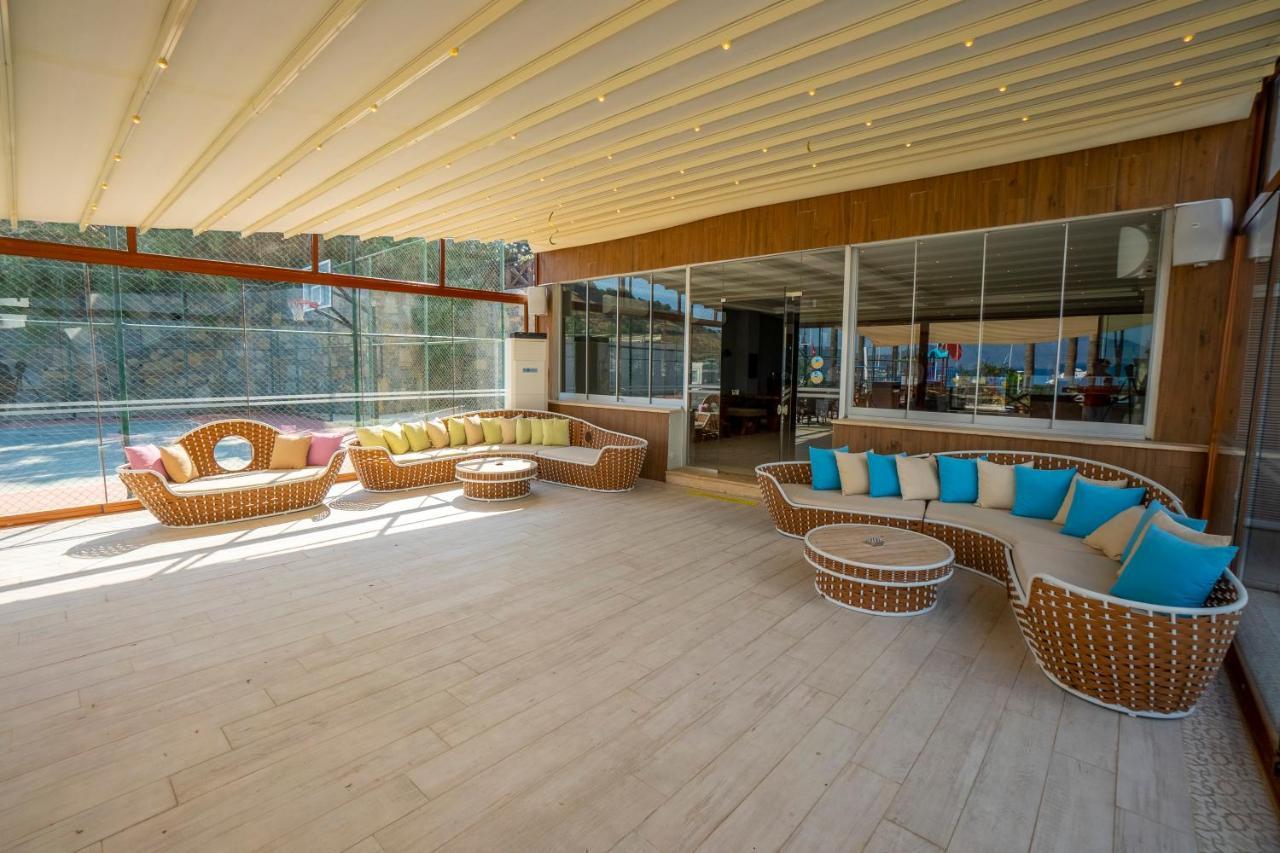 Resort Azka 5*