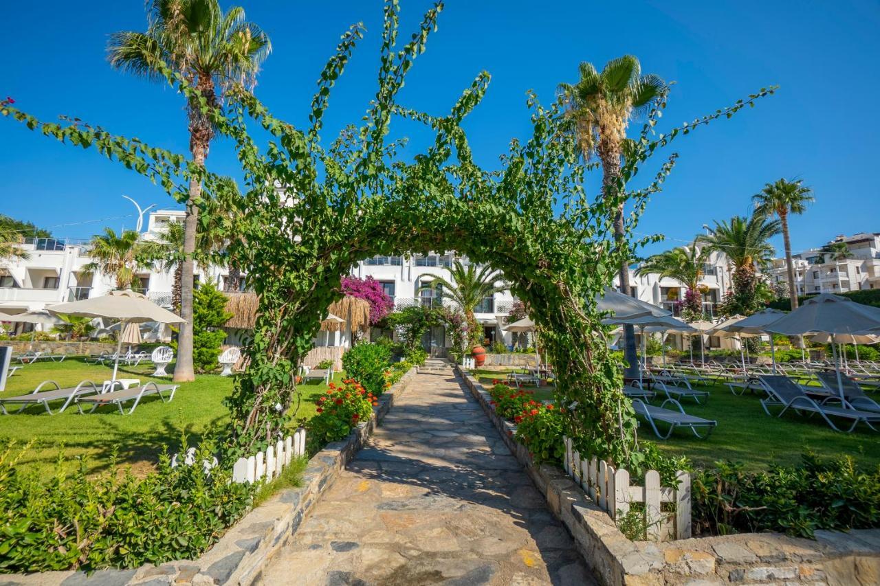 Resort Azka 5*