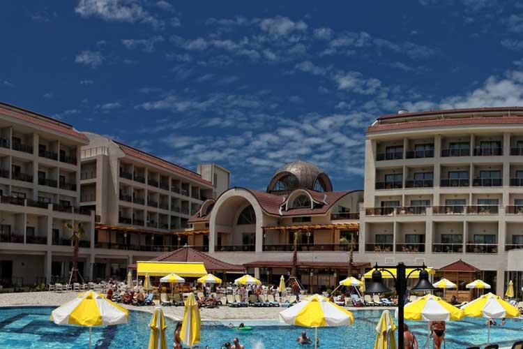 Seher Sun Palace And Hotel Side