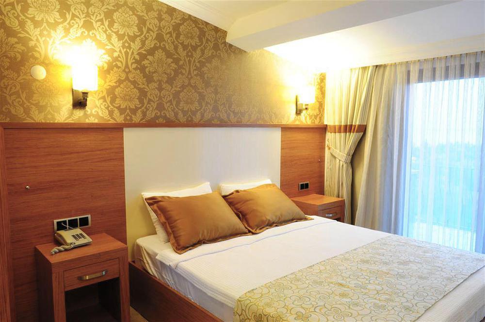 Dove & 4* Assos