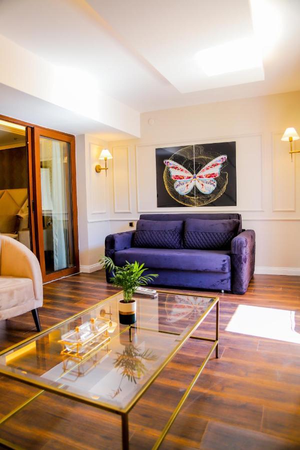 Hotel Black Bird Thermal & 4*