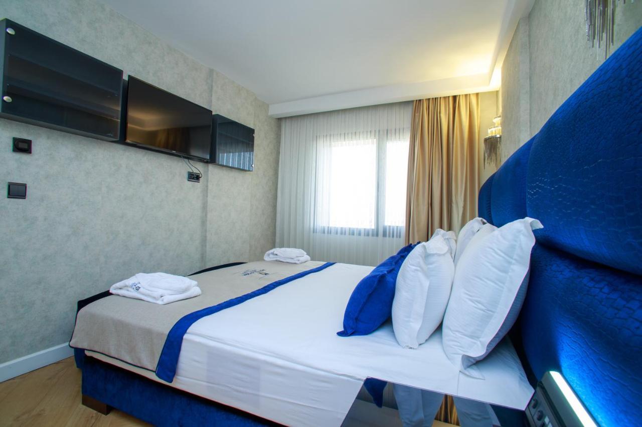 Mitte Port Hotel 4*