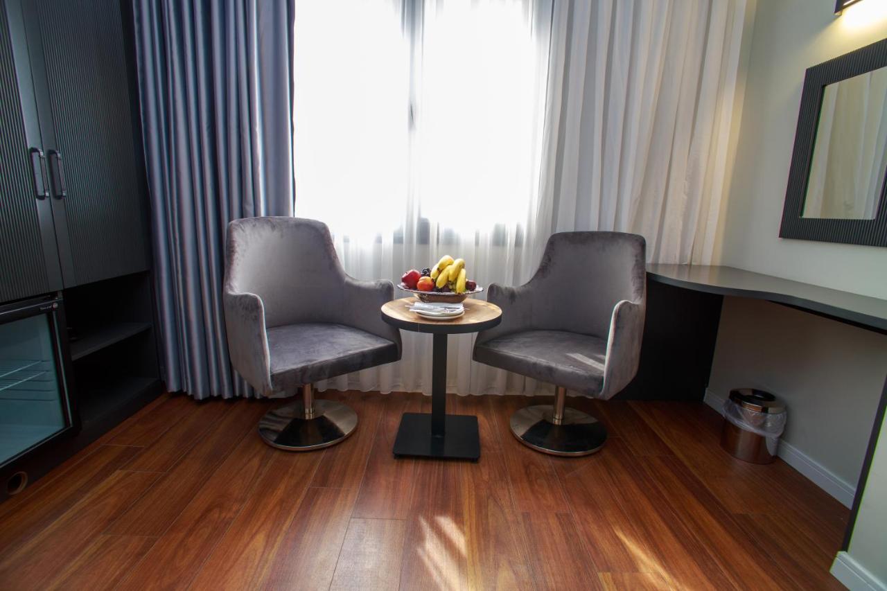 Mitte Port Hotel 4*