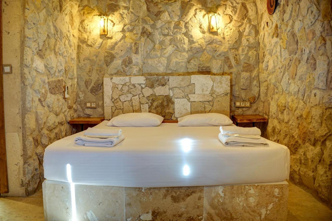Ala Stone House Hotel