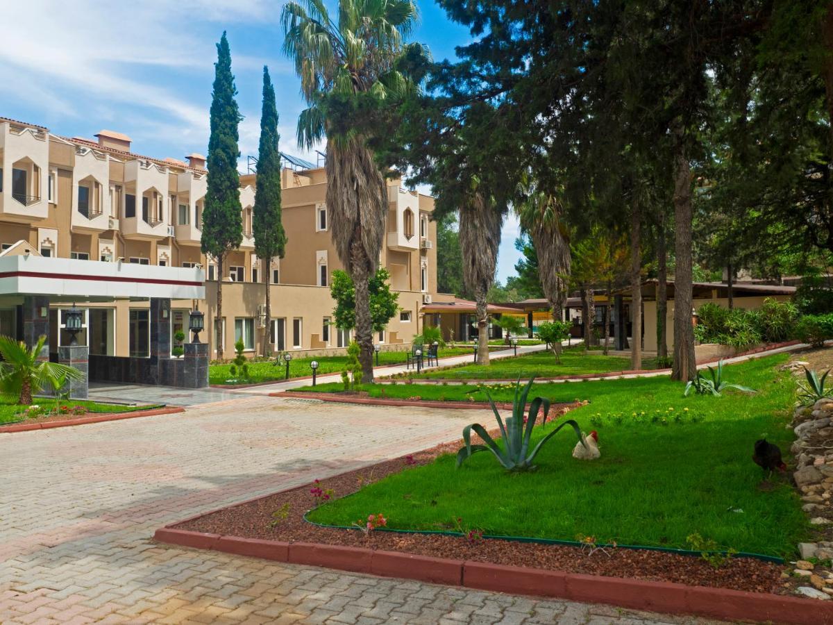 Alexius Hotel 4*