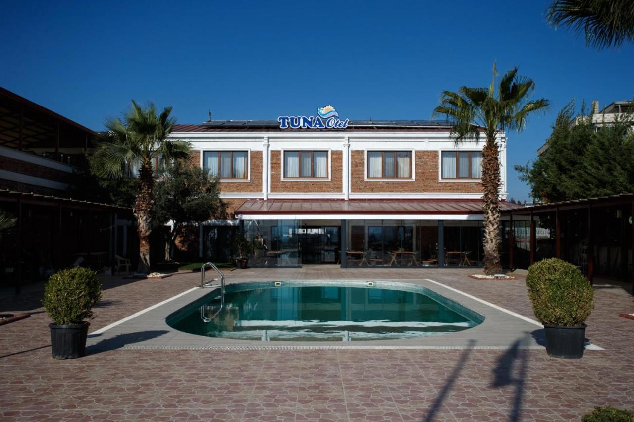 Tuna Hotel