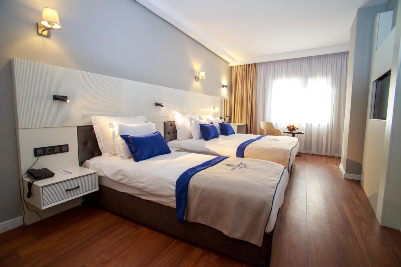 Mitte Port Hotel 4*
