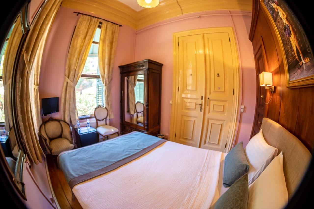 Hotel Bueyuekada Anastasia Meziki History Mansion