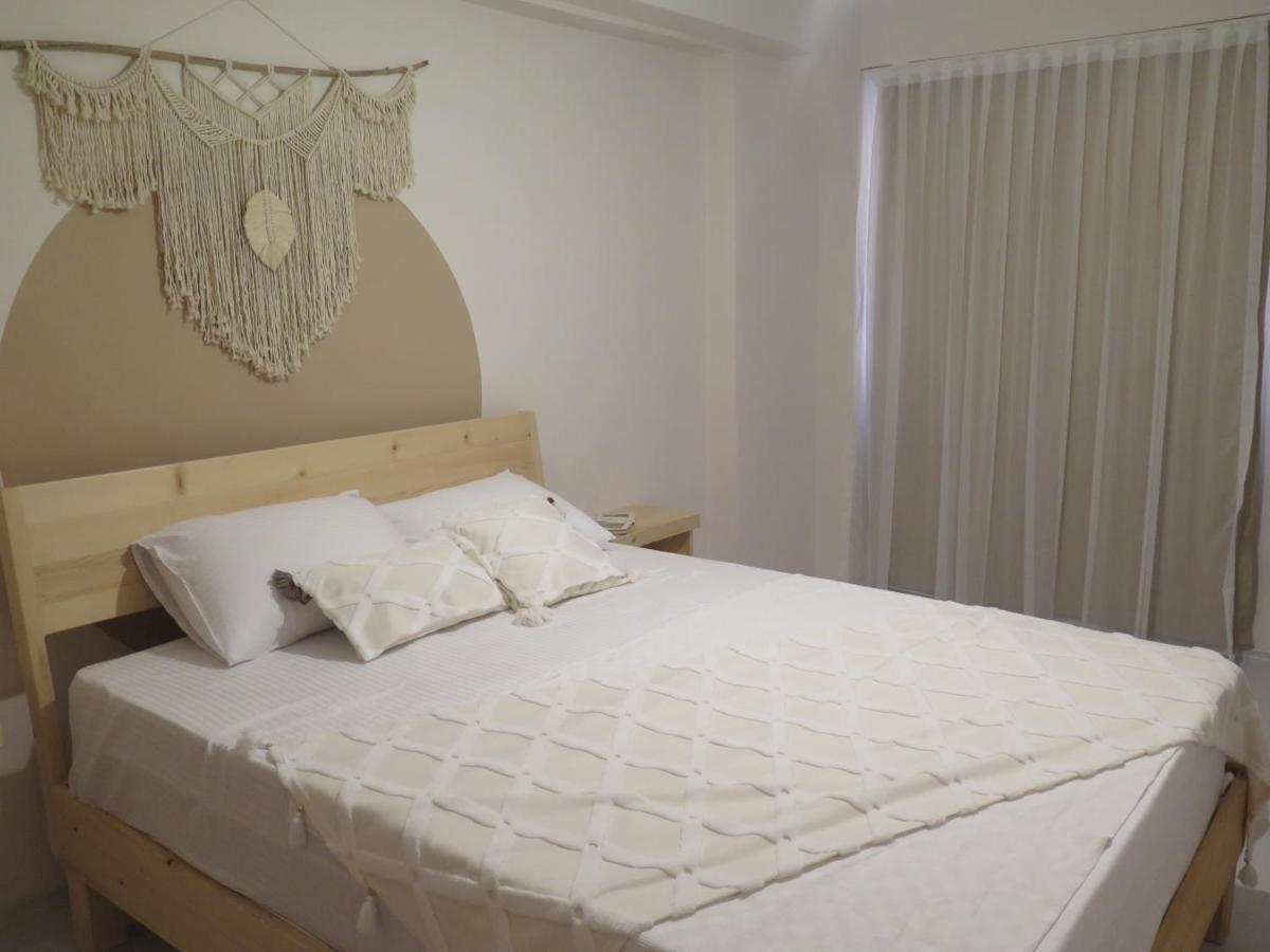Santa Suites- Near Saint Nicholas Church *