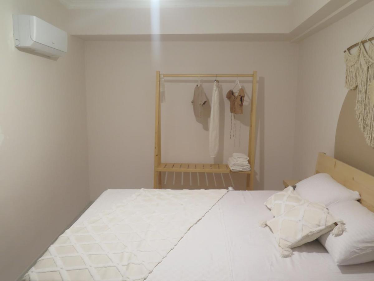 Santa Suites- Near Saint Nicholas Church Aparthotel *